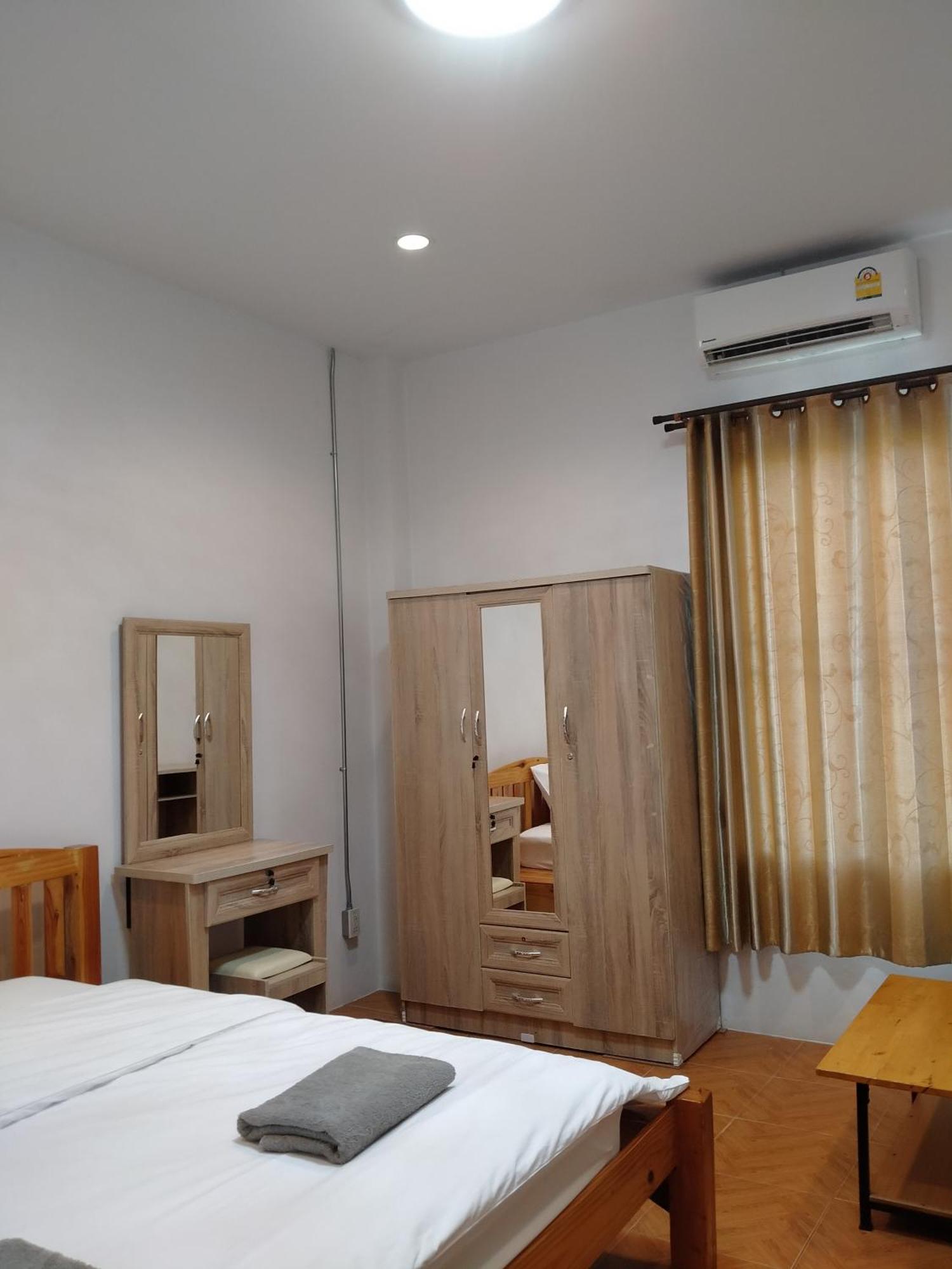 Sakura House Asrama