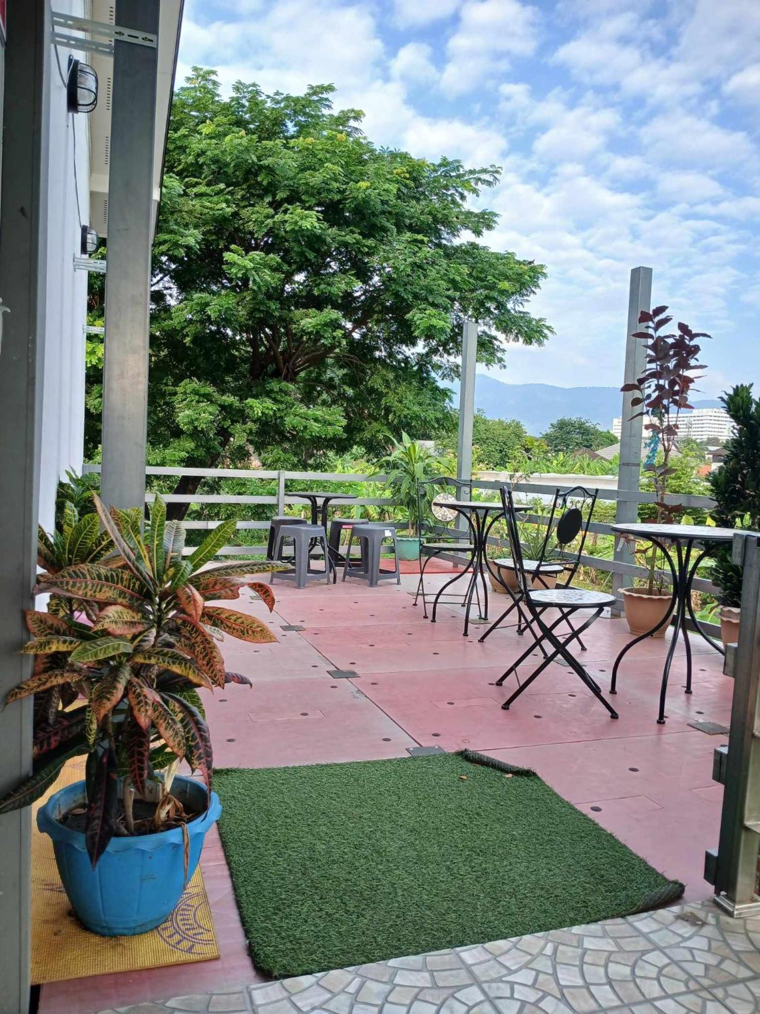 Asrama Sakura House Chiang Mai