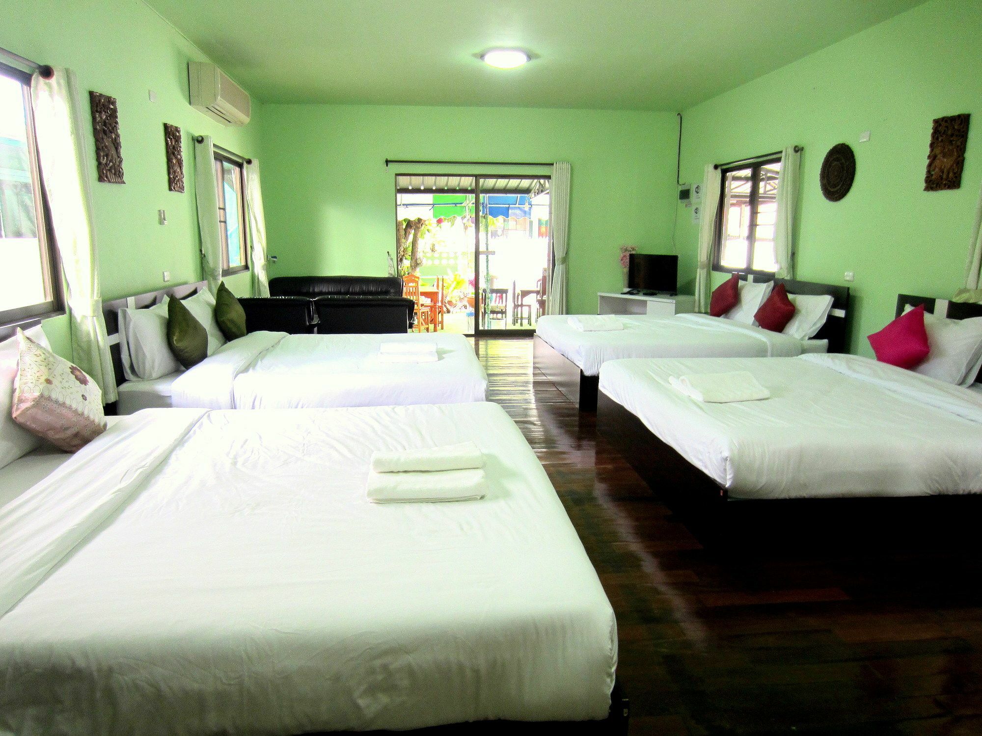 Sakura House Asrama